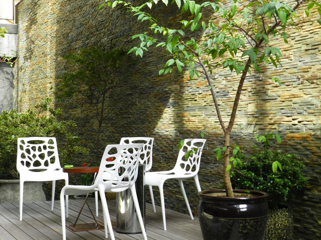 Look Royal Resort Chiayi Exterior foto The interior courtyard